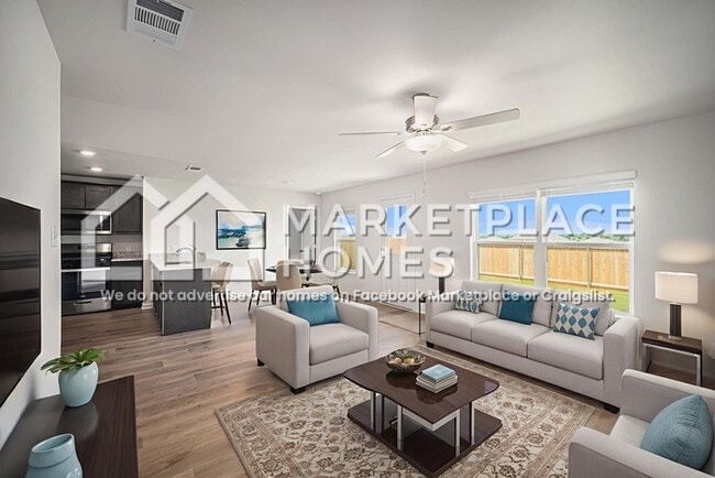 Photo - 904 Crimson Wolf Rd