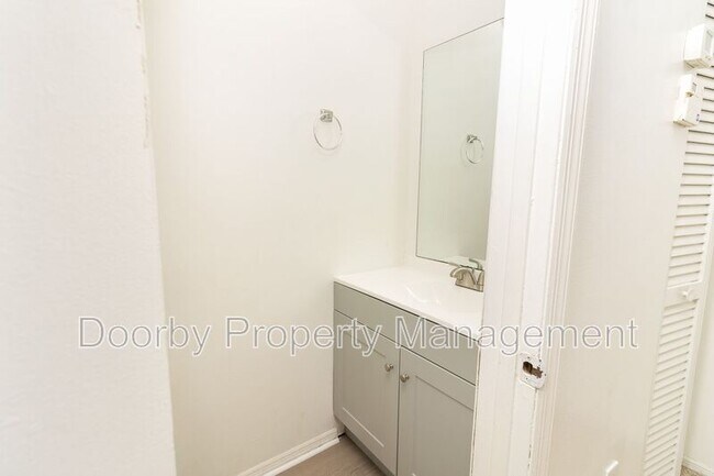 Photo - 3299 Conner St Unit 3299