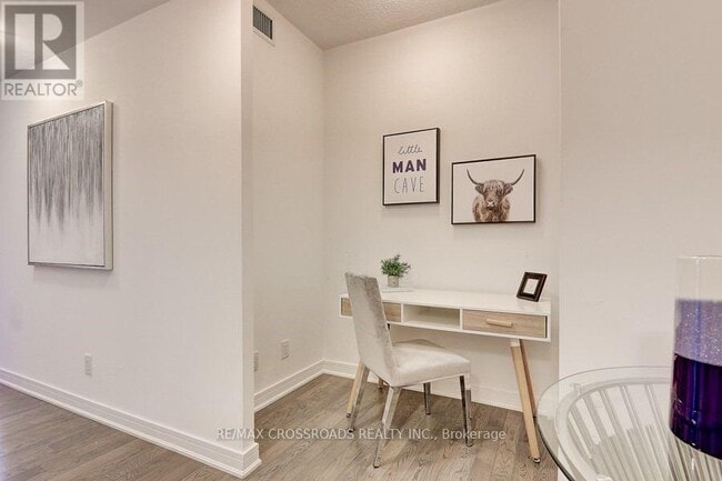 Photo - 9201 Yonge St Unit 1704