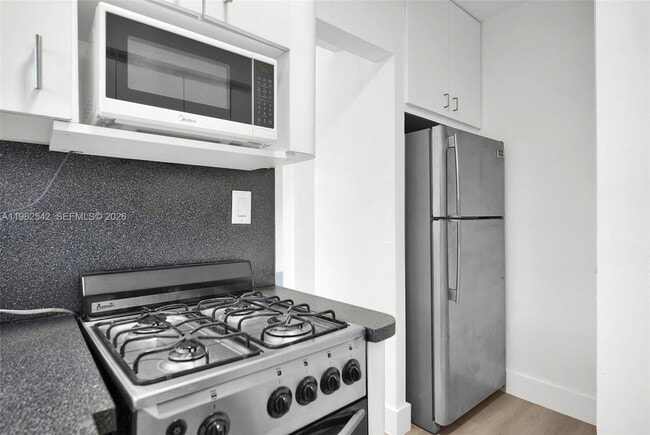 Photo - 4740 Pine Tree Dr Unit 28