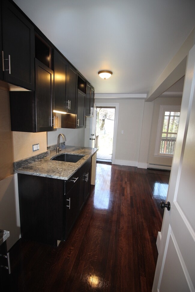 Photo - 111 Eutaw St Unit 1B