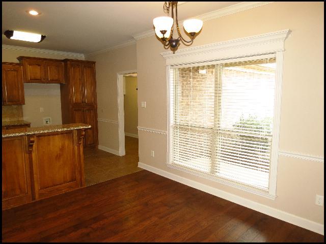 Photo - 1005 Puritan Dr