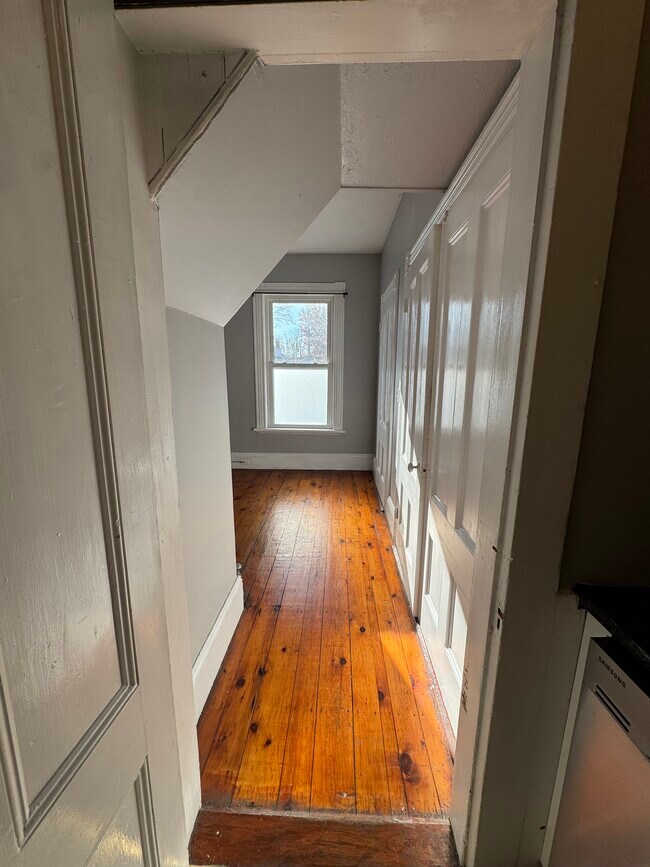 Photo - 143 North St Unit 3