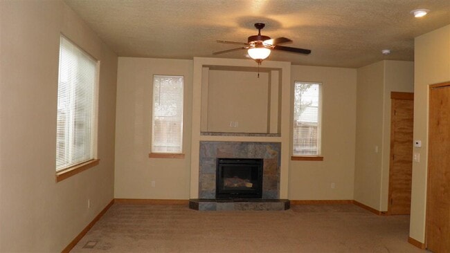 Photo - 20249 Knightsbridge Pl