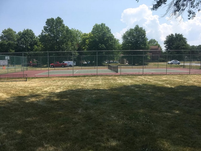 Tennis/Basketball Courts - 6 Landings Way Unit 6