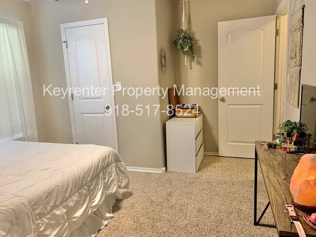 Photo - 3 Bed | 2 Bath in Owasso!
