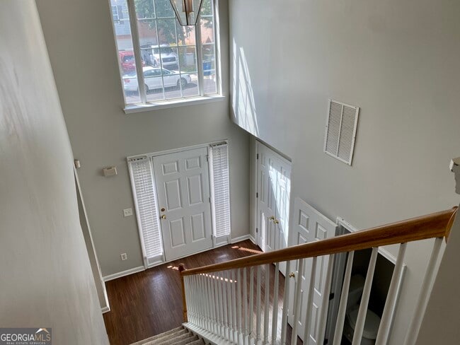 Photo - 456 Parkside Way