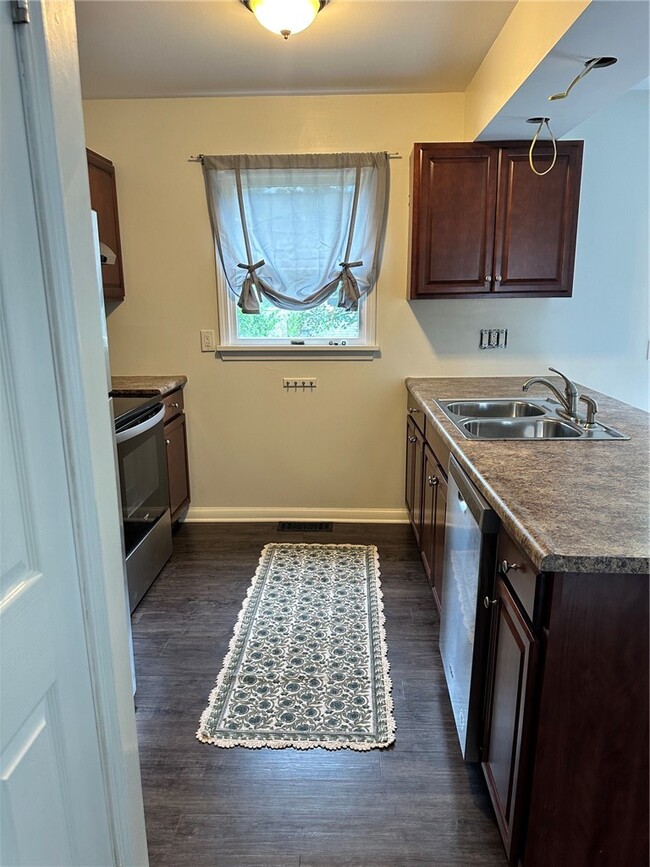 Photo - 6437 Sterling Cir