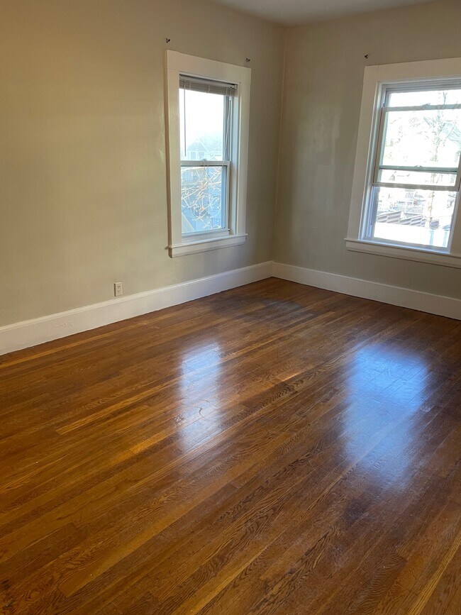 Photo - 33 Chester St