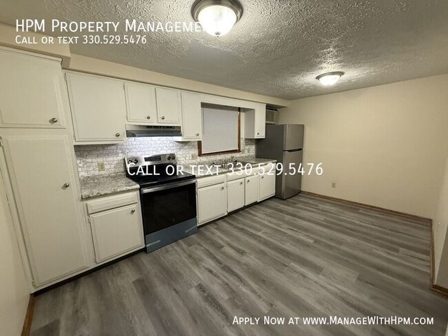 Photo - 5788 Portage St NW