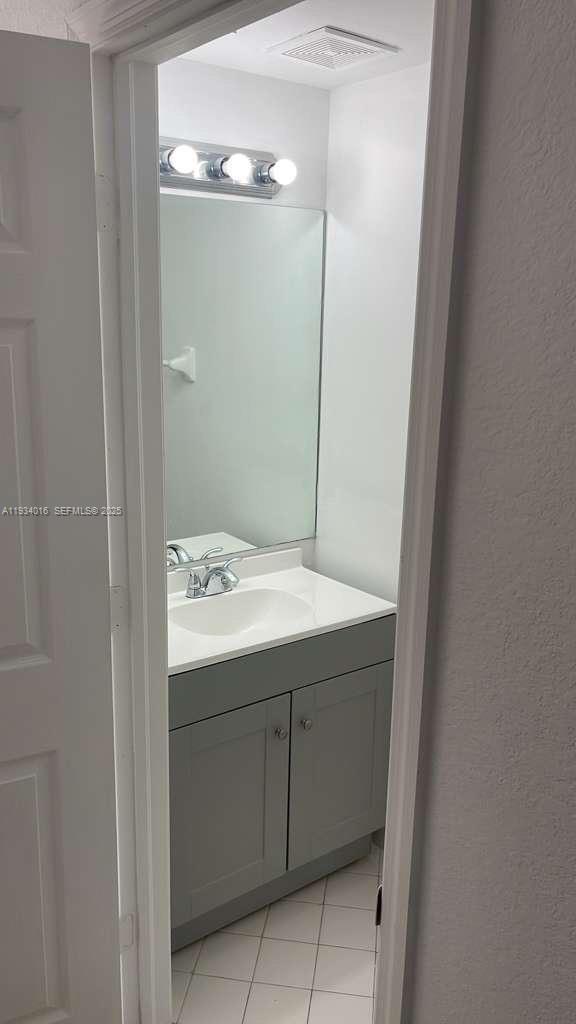 Photo - 3390 NE 13th Cir Dr