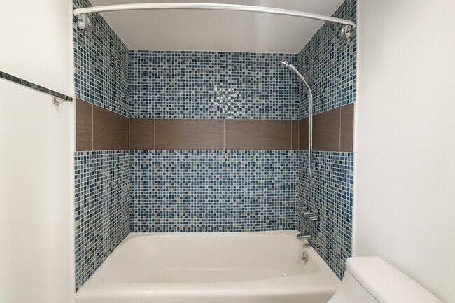 Photo - 7510 Hornwood Dr Unidad 1303