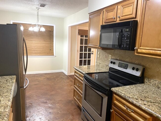 Photo - 7918 Farmingdale Rd