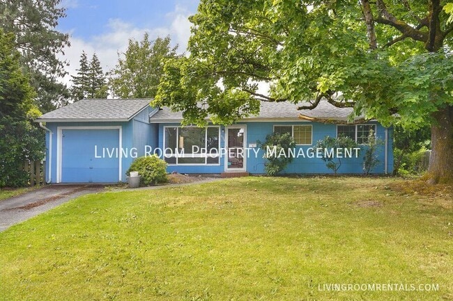 Building Photo - 11736 NE Eugene St