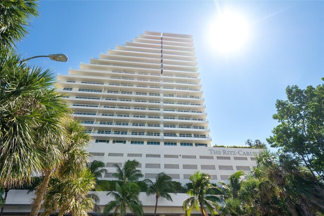 Building Photo - 1 N Fort Lauderdale Beach Blvd Unit 1907