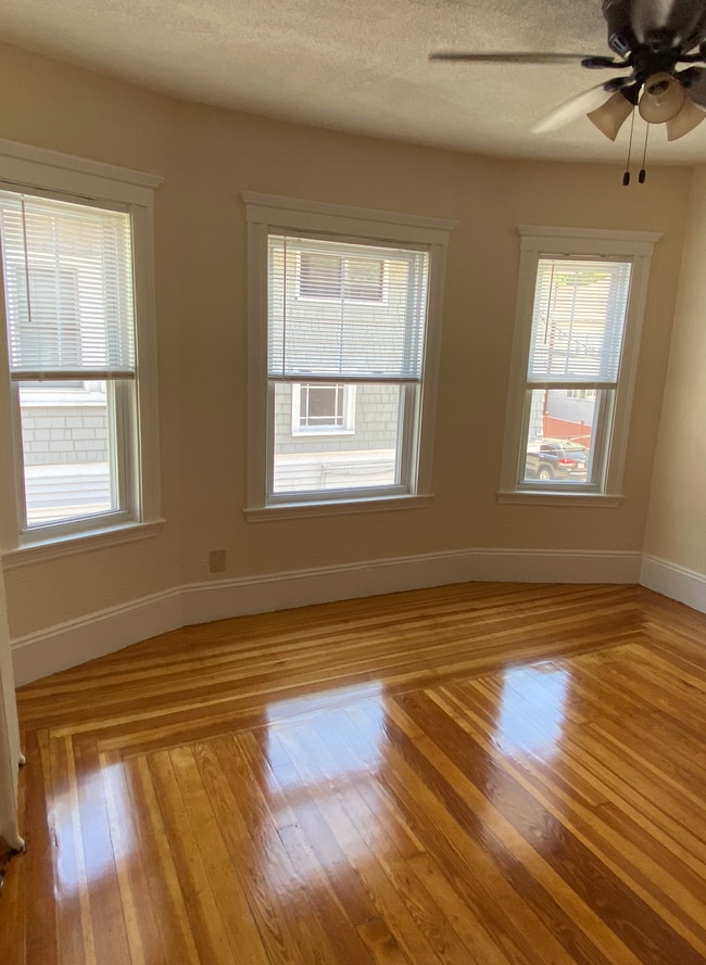 Photo - 93 Capen St Unit 2