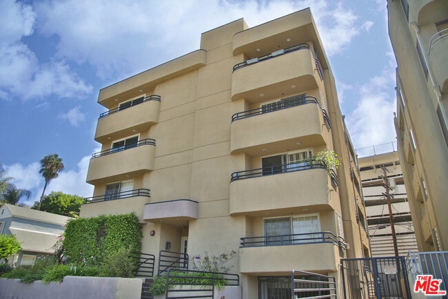 Photo - 9830 Vidor Dr Unit 302