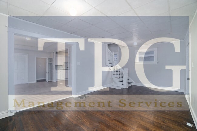 Photo - 3434 Olive St