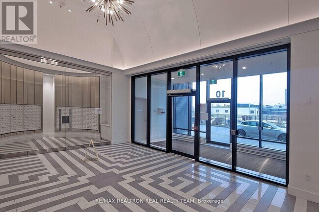 Photo - 10 Gibbs Rd Unit 707