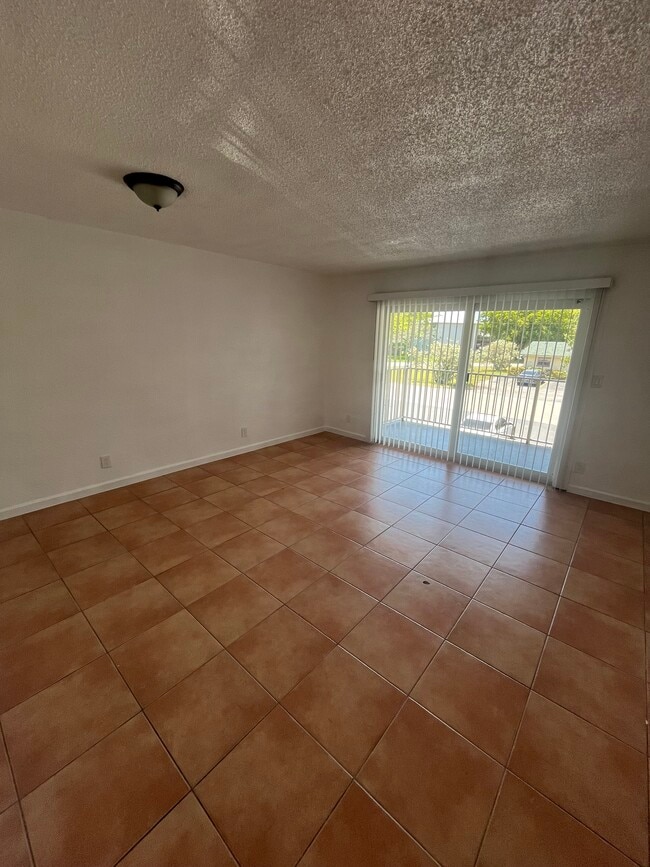 Photo - Avondale Gardens Apartments