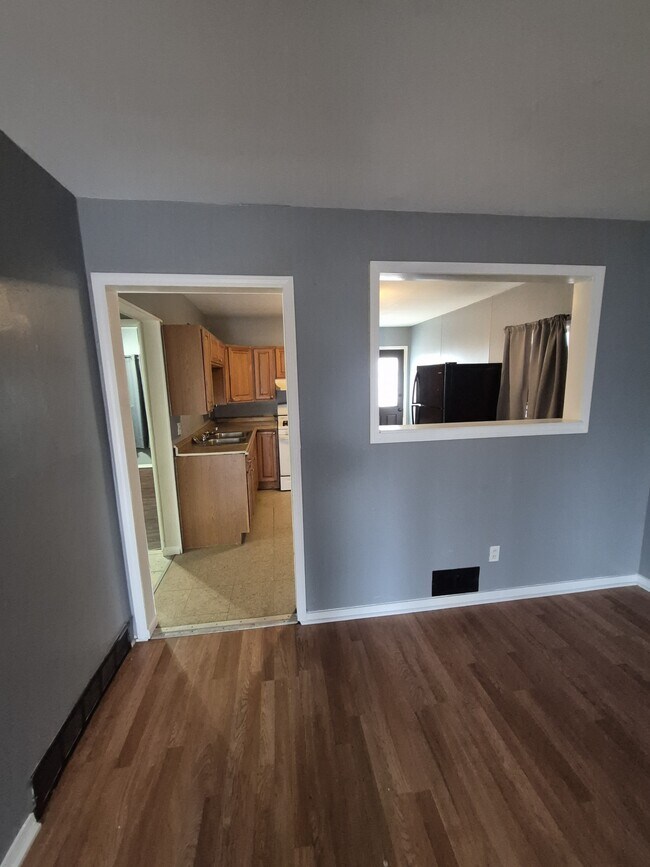 Photo - 9611 Winkler Dr