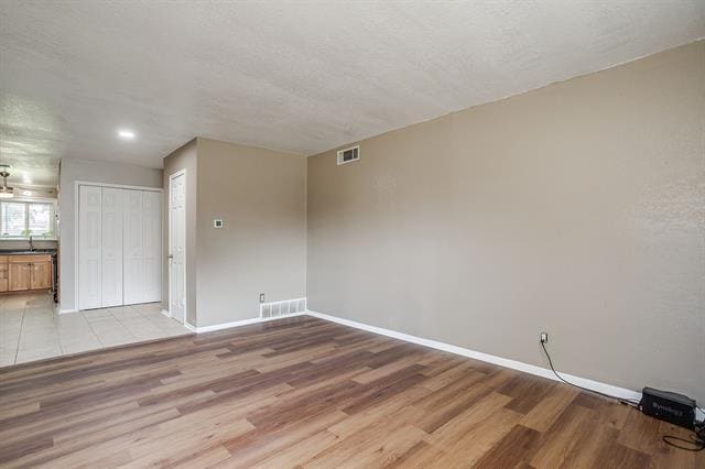 Photo - 204 Mildred Ln