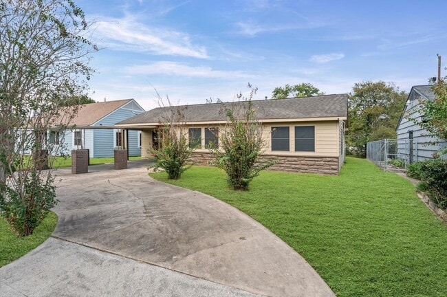 Photo - 5107 Gren St