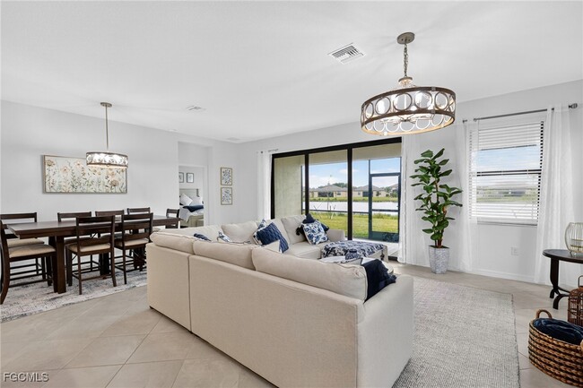 Building Photo - 14608 Palamos Cir