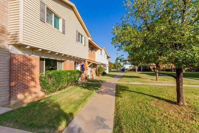 Photo - 4537 N 17th Ave