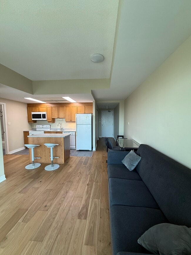 Photo - 134 York St