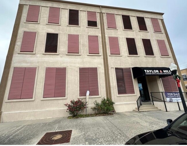 Photo - 801 6th St N Unit 202
