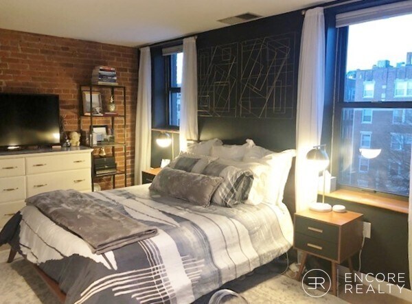 Photo - 103 Gainsborough St Unidad 401