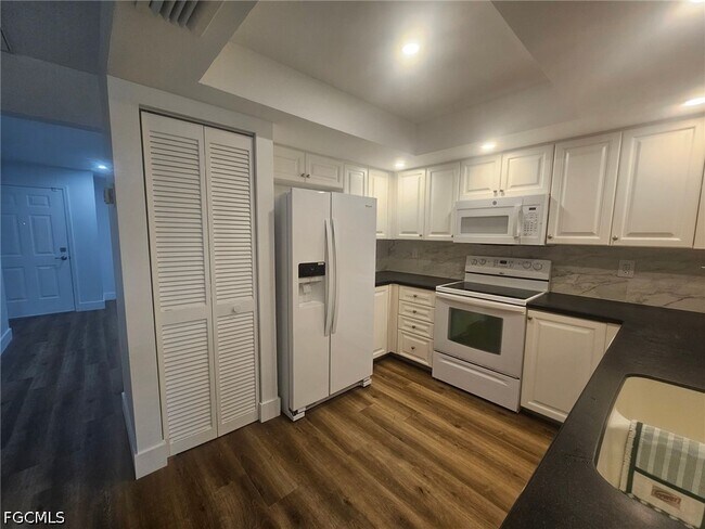 Photo - 5989 Hillyer Ct