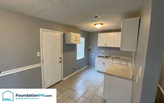 Photo - 2536 Sunny Hill Dr