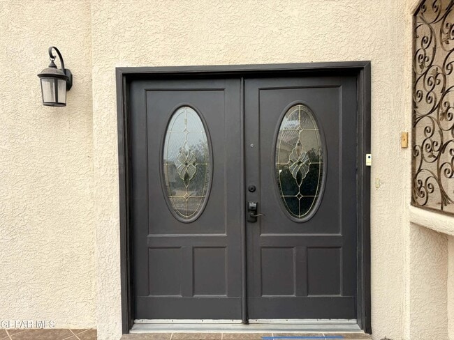 Photo - 317 Zenith Dr