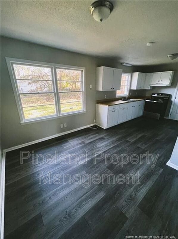 Photo - 321 Prairie Ct