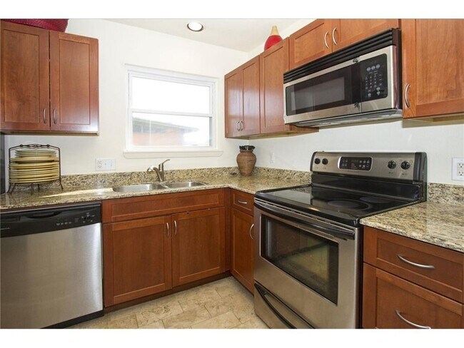 Photo - 2703 Swisher St Unit 307A