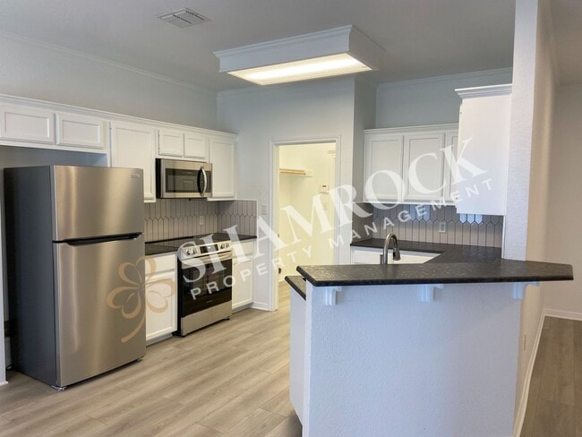 Photo - 3061 Clydesdale Way