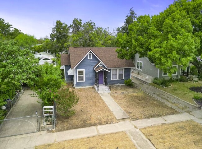 Photo - 1131 McKinley Ave