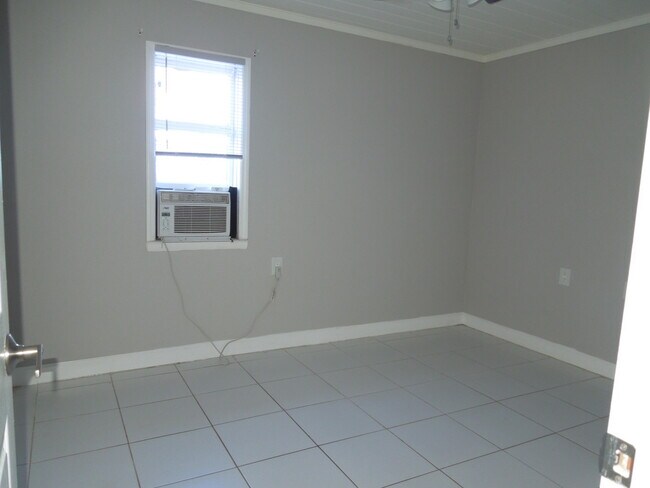 1416 S M St Unit 1