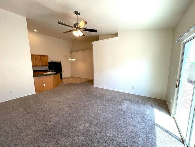 Photo - Great 3 Bedroom Duplex near the Kingman Ho...