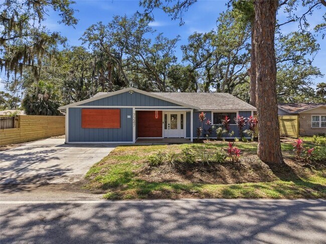 Photo - 7247 Oelsner St