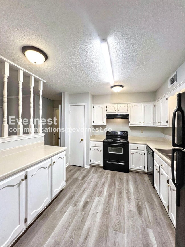 Photo - 8405 Greenbrook Pkwy