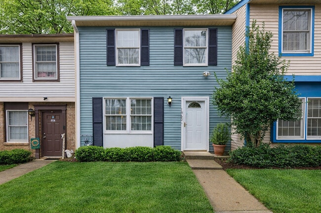 Building Photo - 1960 Hamilton Pl SE