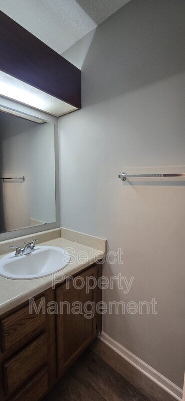 Photo - 5448 Evard Rd