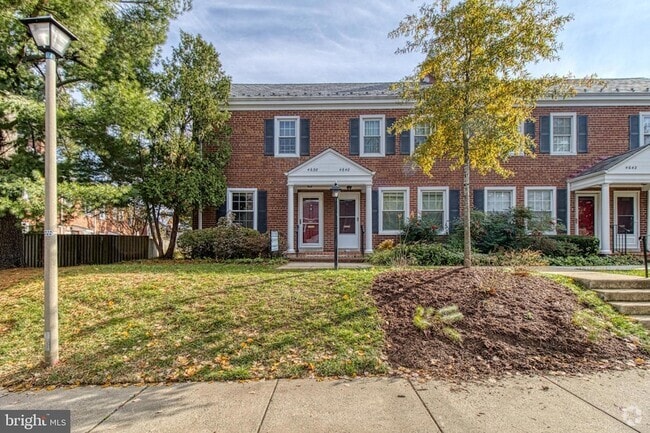 Building Photo - 4638 30th Rd S Rental