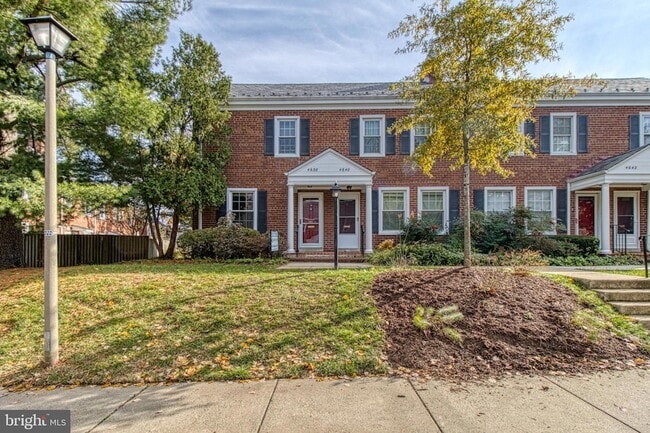 Building Photo - 4638 30th Rd S Rental