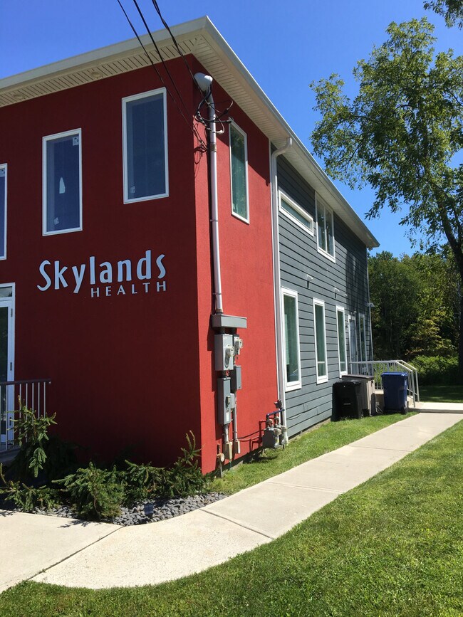 61MainStreetSpartaNJ07871 Condo Unit 2 Condo for Rent in Sparta, NJ