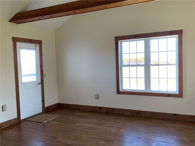 Photo - 2275 New Michigan Rd