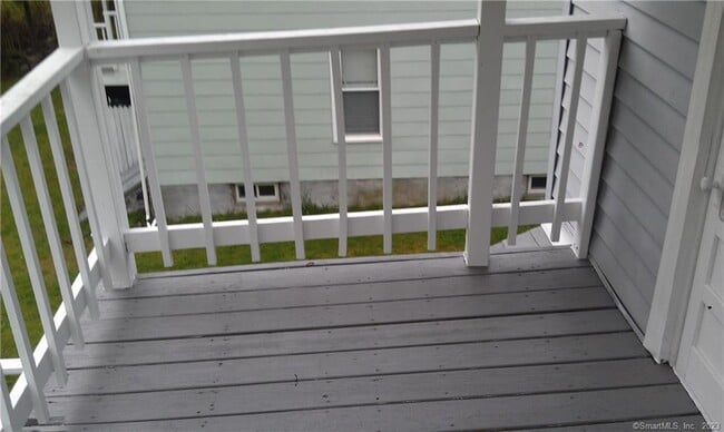 Photo - 20-22-22 Allen St Unit 2nd flr rs